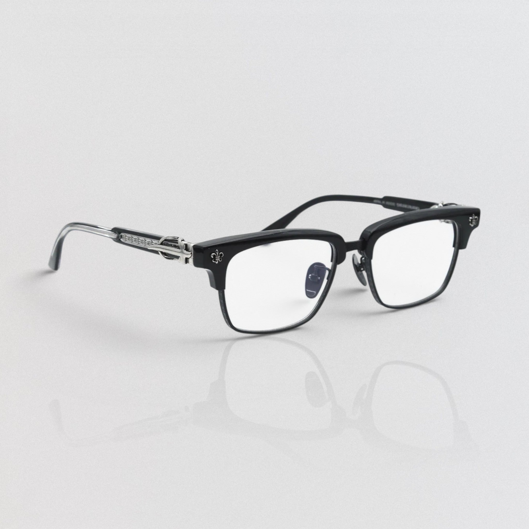 CHROME HEARTS – MODISCHO