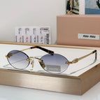 C9