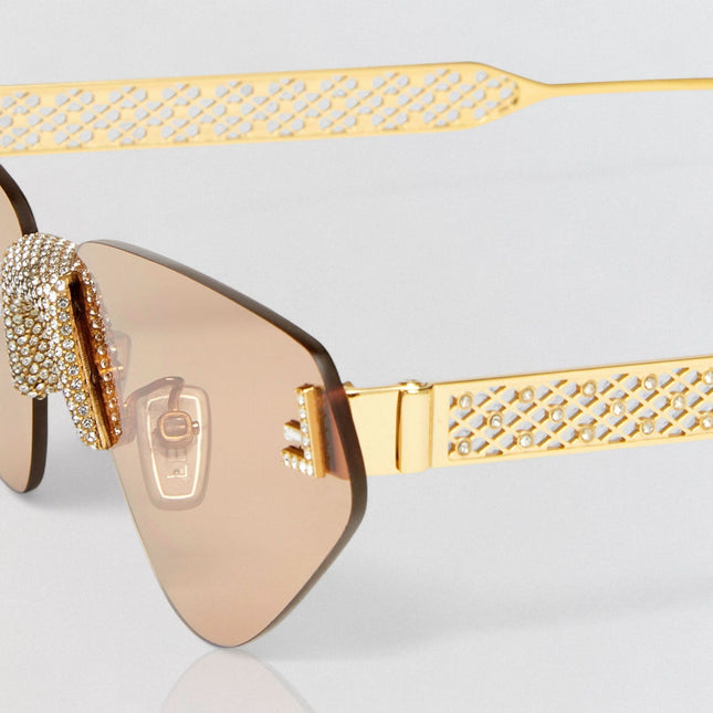 LuxeLash Shades