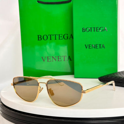UrbanEdge Shades
