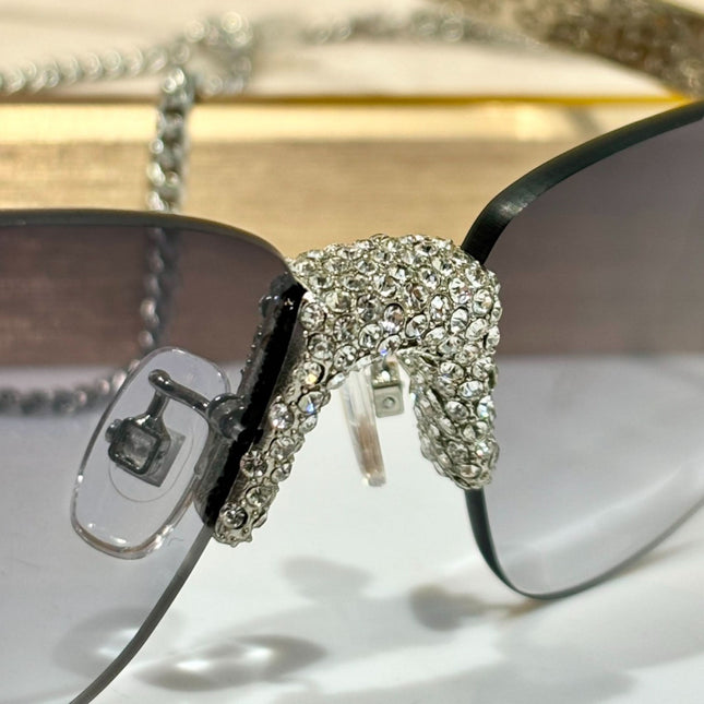 LuxeLash Shades